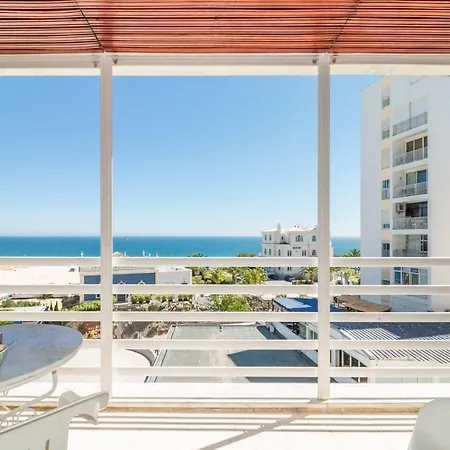 Apartment Getaway In Praia Da Rocha Portimao