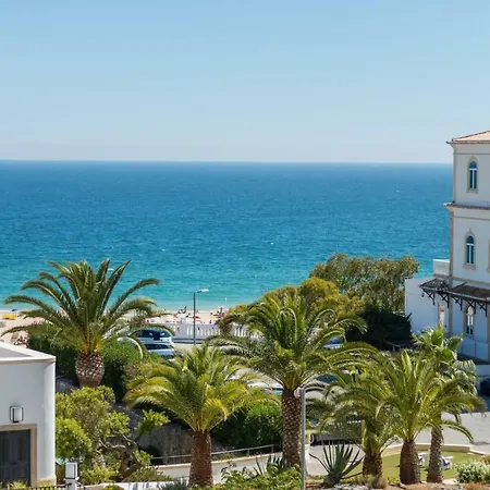Apartment Getaway In Praia Da Rocha *